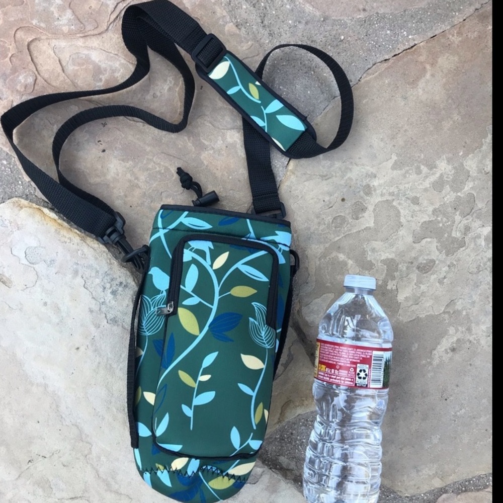 SALE 🌼 Sport Bottle Neoprene Holder Crossbody Extra Large Nature Print New - Picture 3 of 16